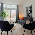 Fast Wifi, Vibrant Home, 10 Min From Efteling *