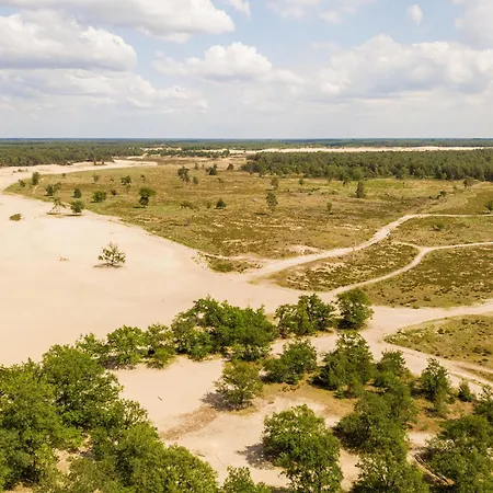 Fast Wifi, Vibrant Home, 10 Min From Efteling