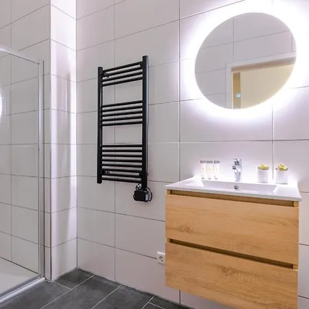 Fast Wifi, Vibrant Home, 10 Min From Efteling Апартаменты