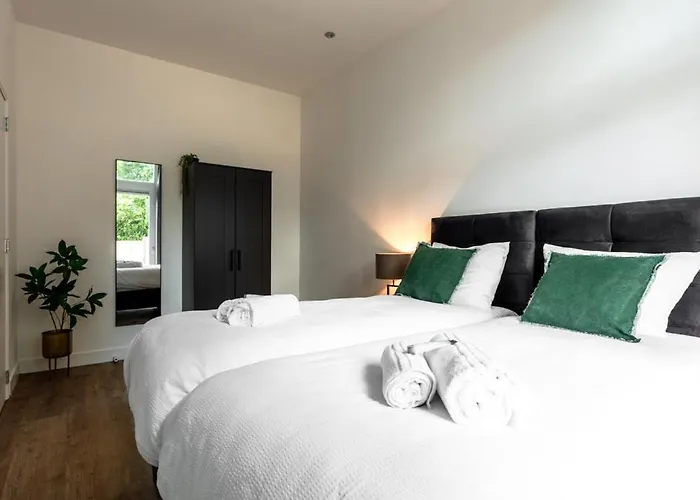 Fast Wifi, Vibrant Home, 10 Min From Efteling * 提耳堡