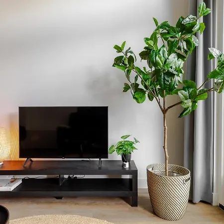 Lejlighed Fast Wifi, Vibrant Home, 10 Min From Efteling