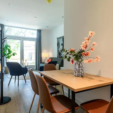 Lejlighed Fast Wifi, Vibrant Home, 10 Min From Efteling *